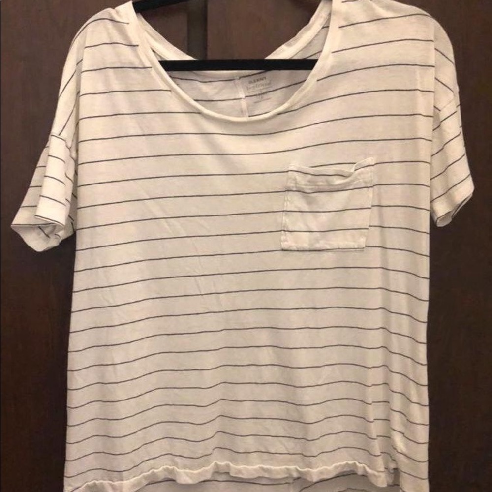 2 pocket tees